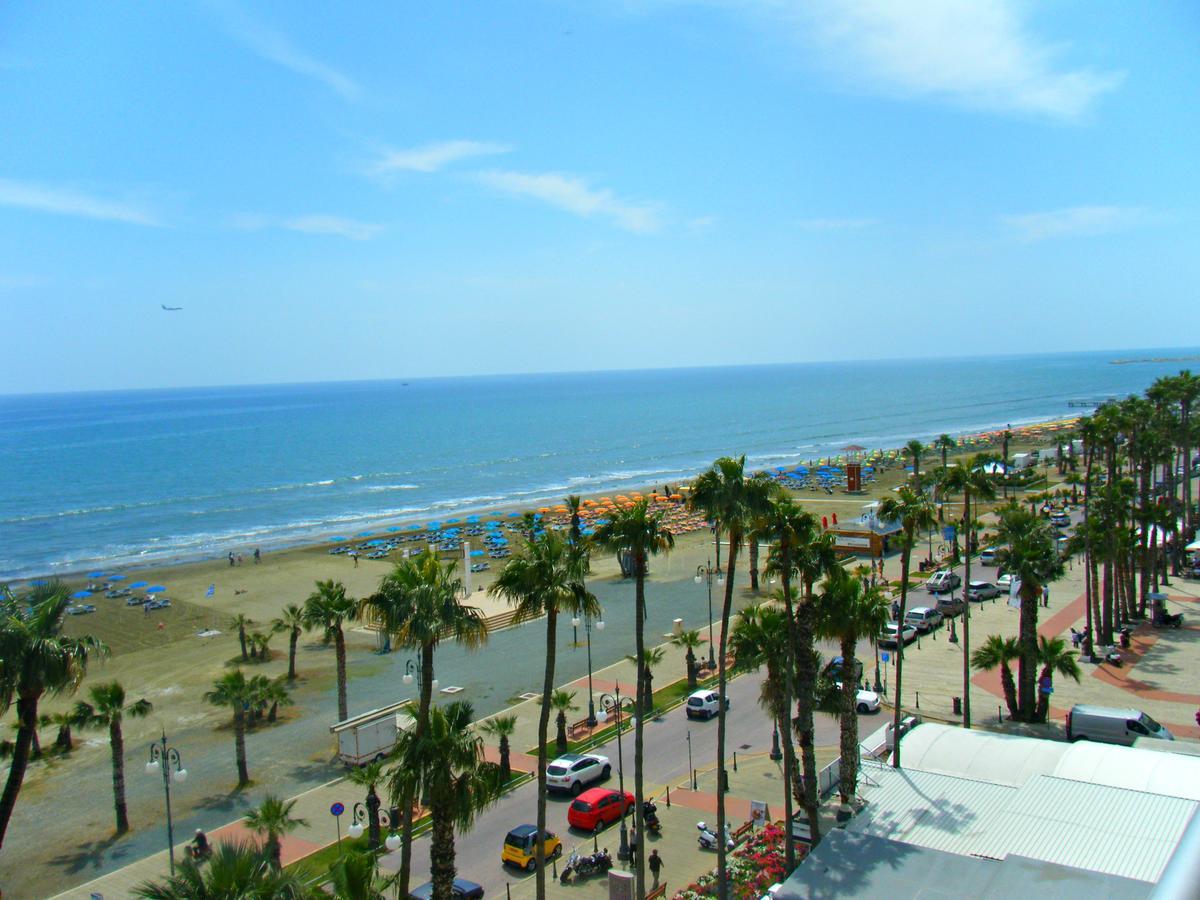 Dezo Luxury Town Apartment Larnaca Ngoại thất bức ảnh
